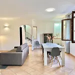 דירה Pimagi House Detached + Parking *