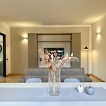 Pimagi House Detached + Parking