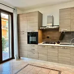 דירה Pimagi House Detached + Parking *